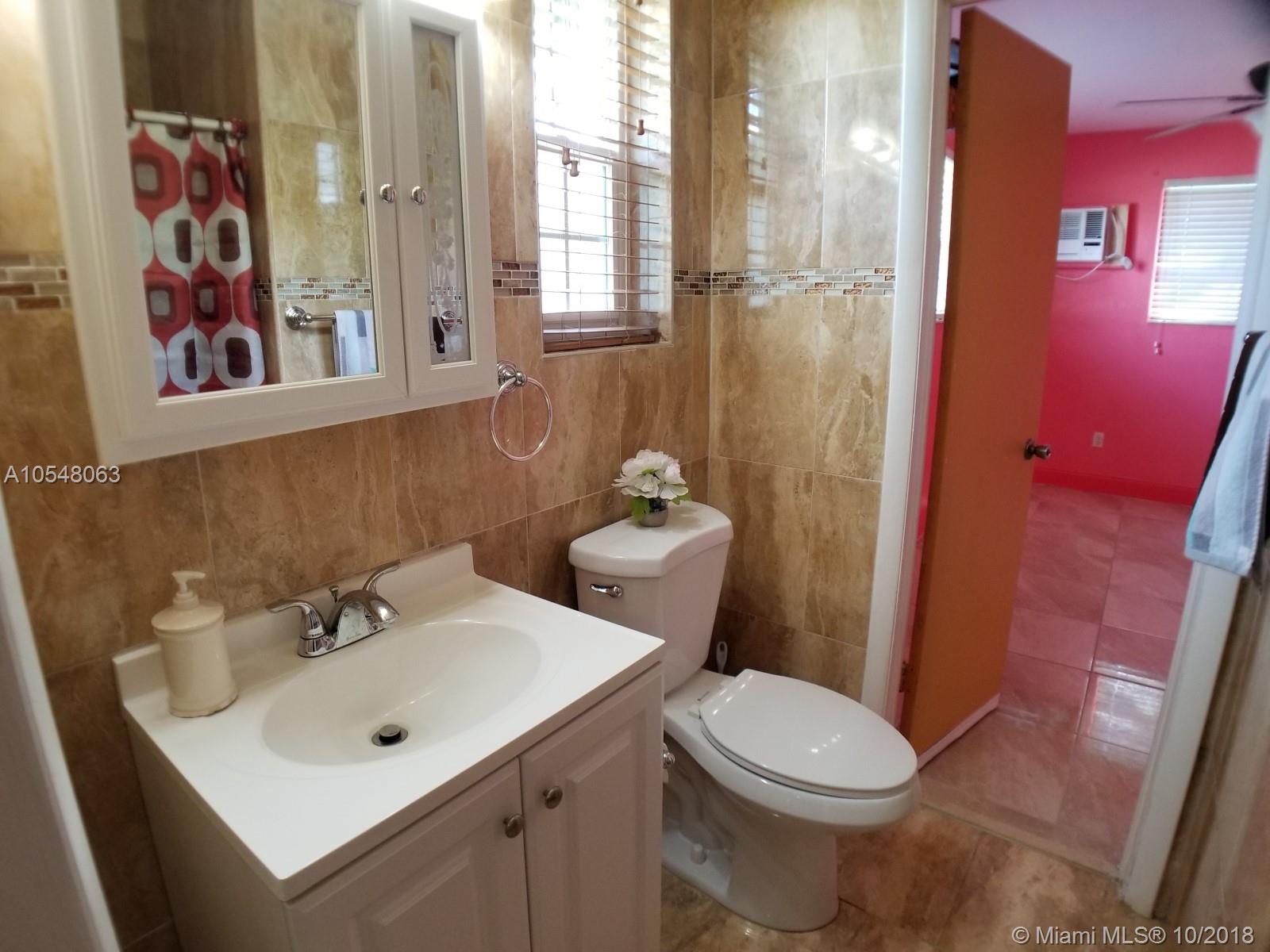 LAKE FOREST SEC 4 - Residential