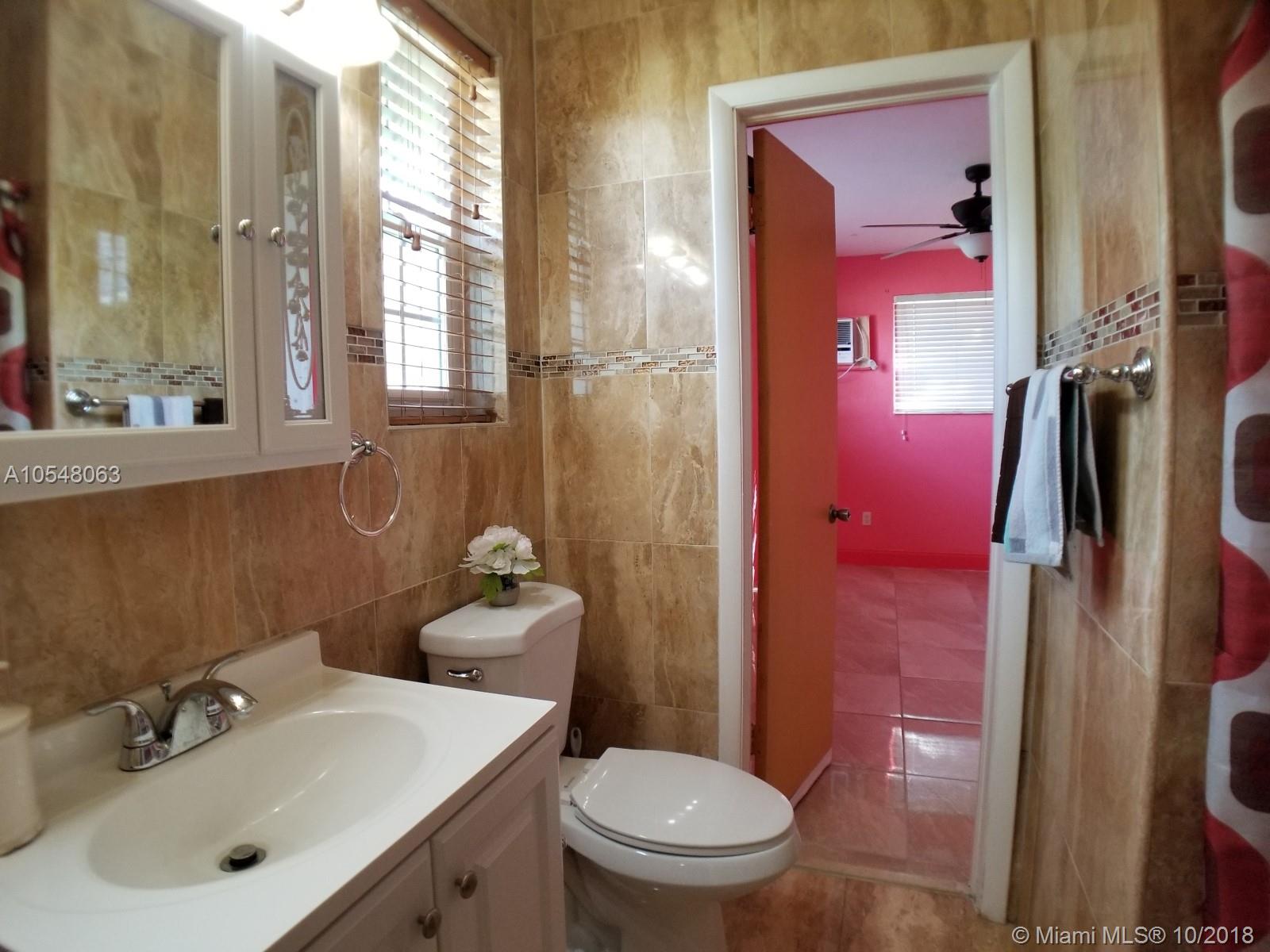 LAKE FOREST SEC 4 - Residential