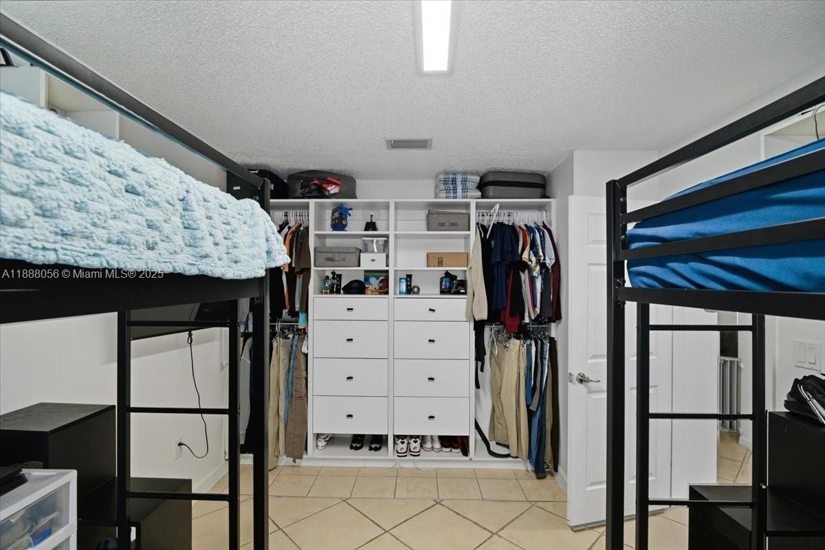 WEST ESPLANADE - Residential Lease