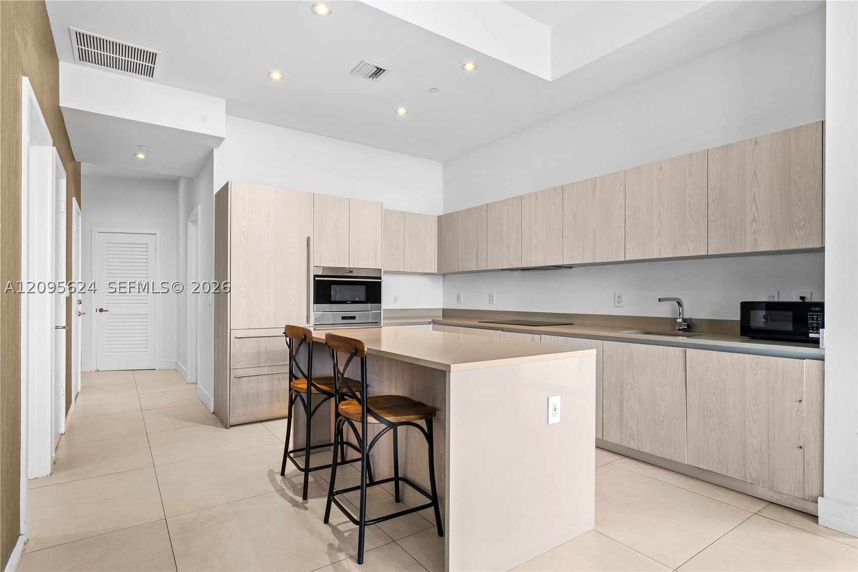 4111 S Ocean Dr 201