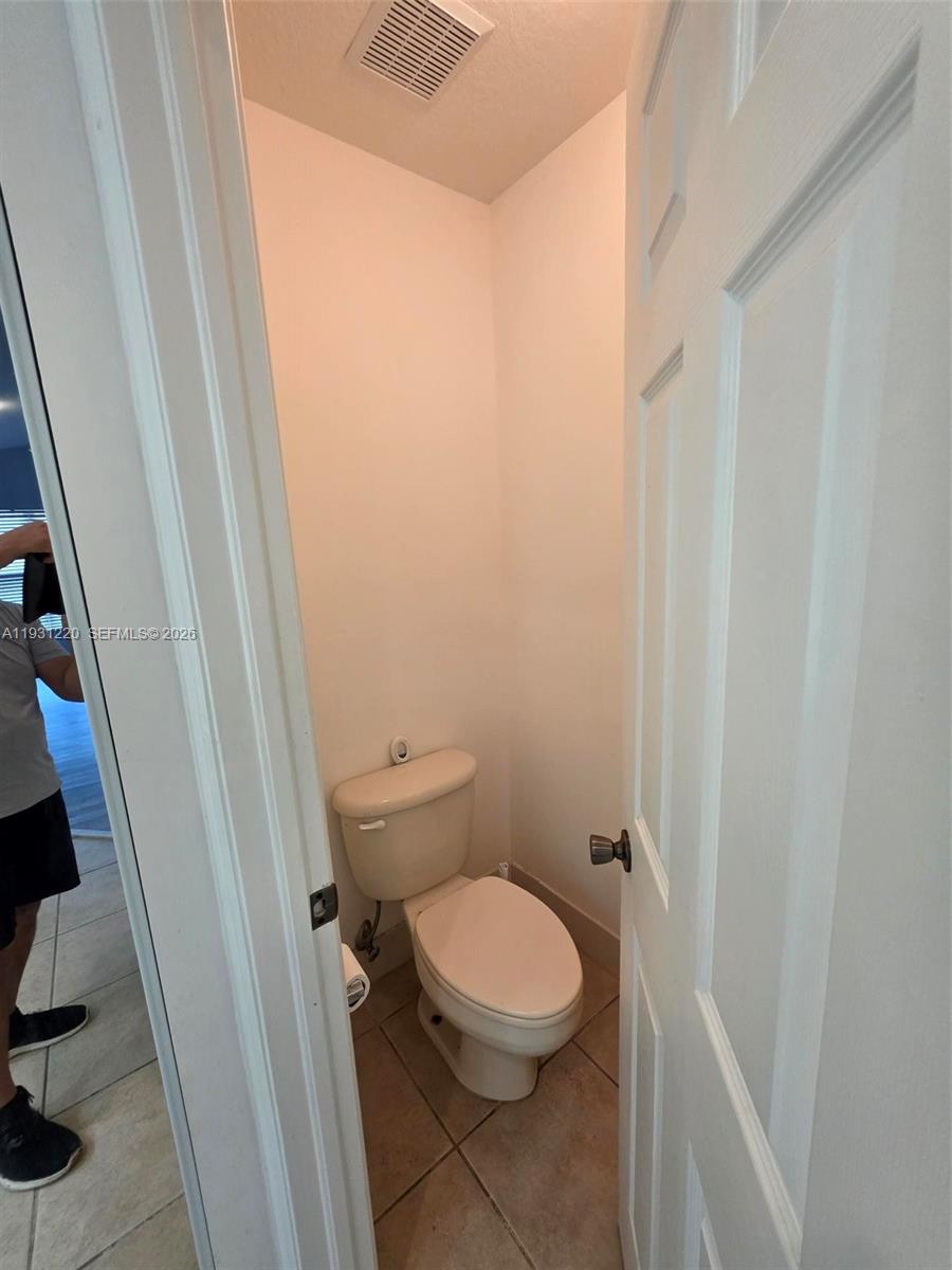 SHORES AT KEYS GATE - Residential