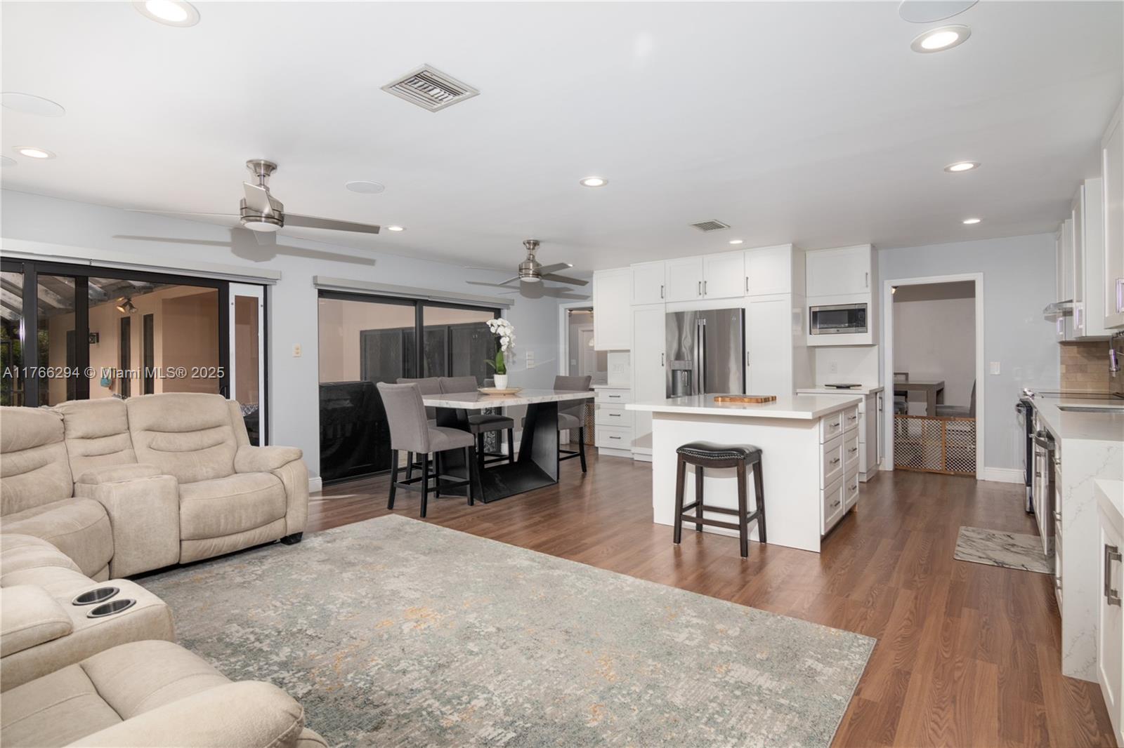 RAMBLEWOOD SOUTH - Residential