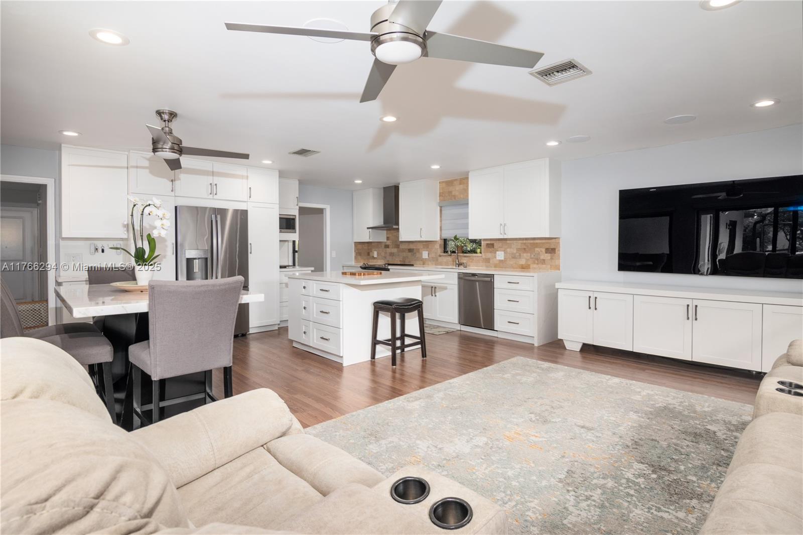 RAMBLEWOOD SOUTH - Residential