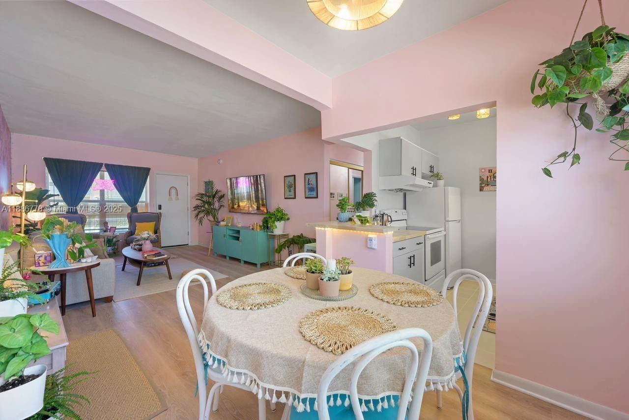 WINDWOOD SEAS CONDO - Residential