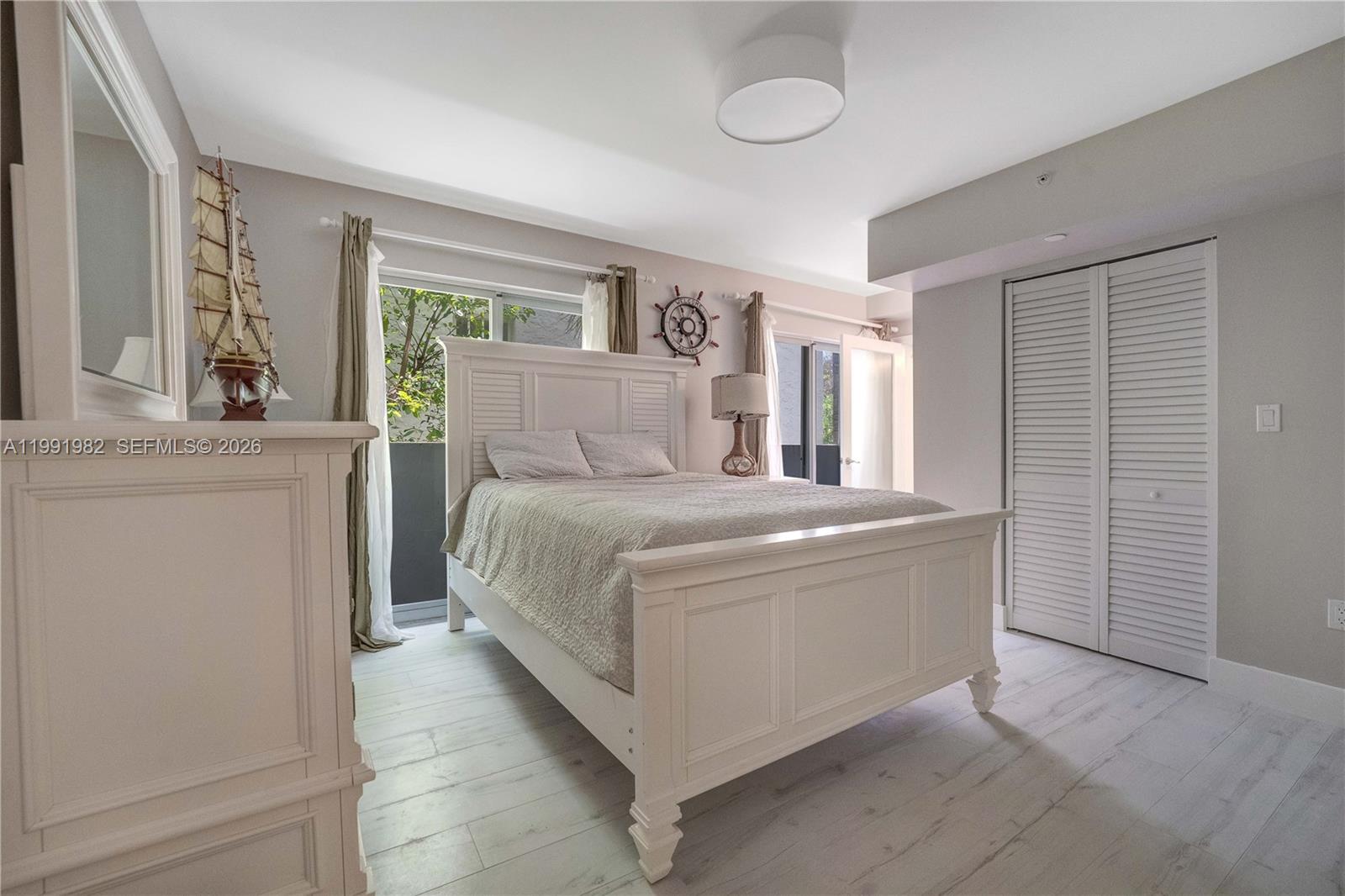 THE DANTON CONDO - Residential