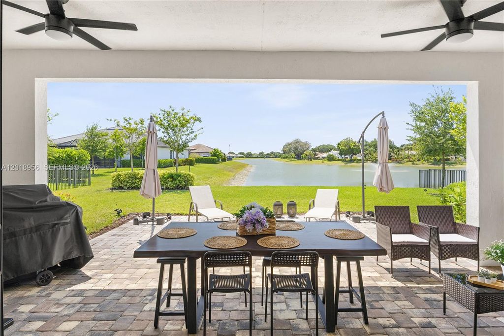 Photo of 4549 W Pinehurst Trl W #W, Oakland Park, FL 33309 (MLS # A12018956)
