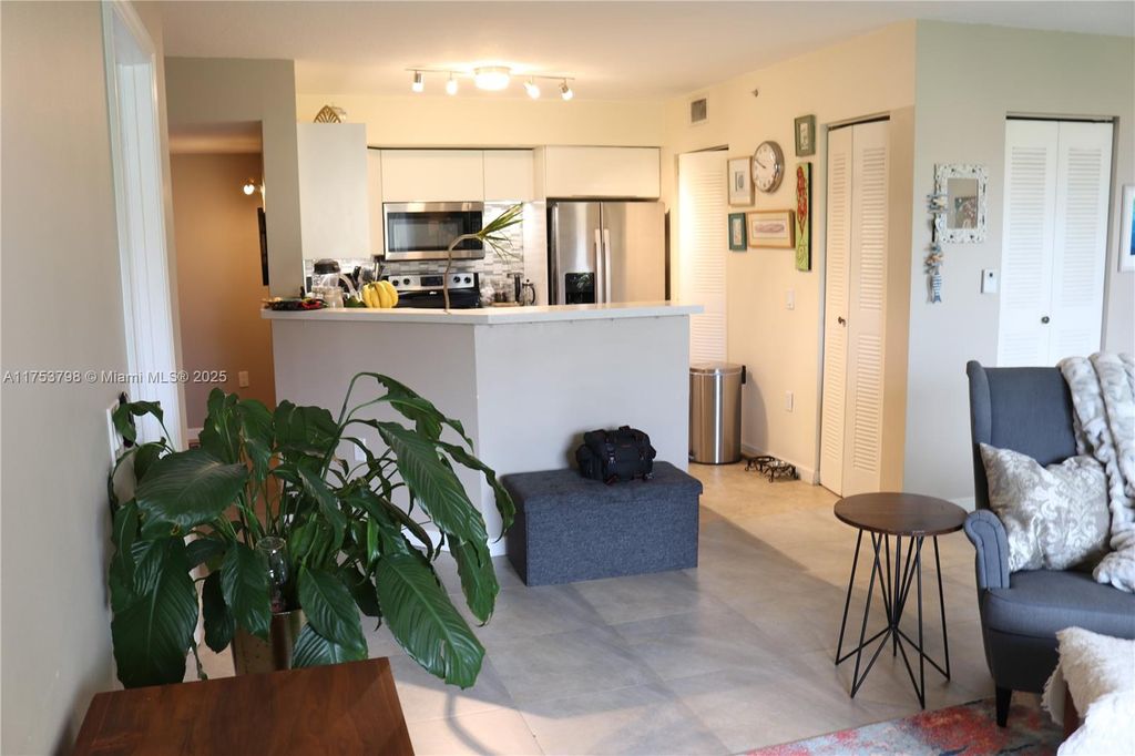 Photo of Boynton Beach, FL 33435 (MLS # A11753798)