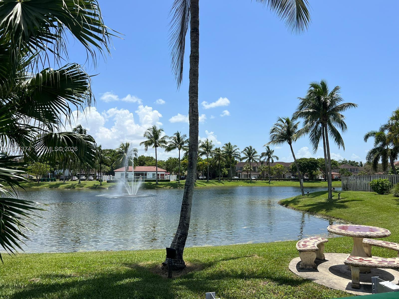 PARK LAKES SEC 3 - Residential Lease