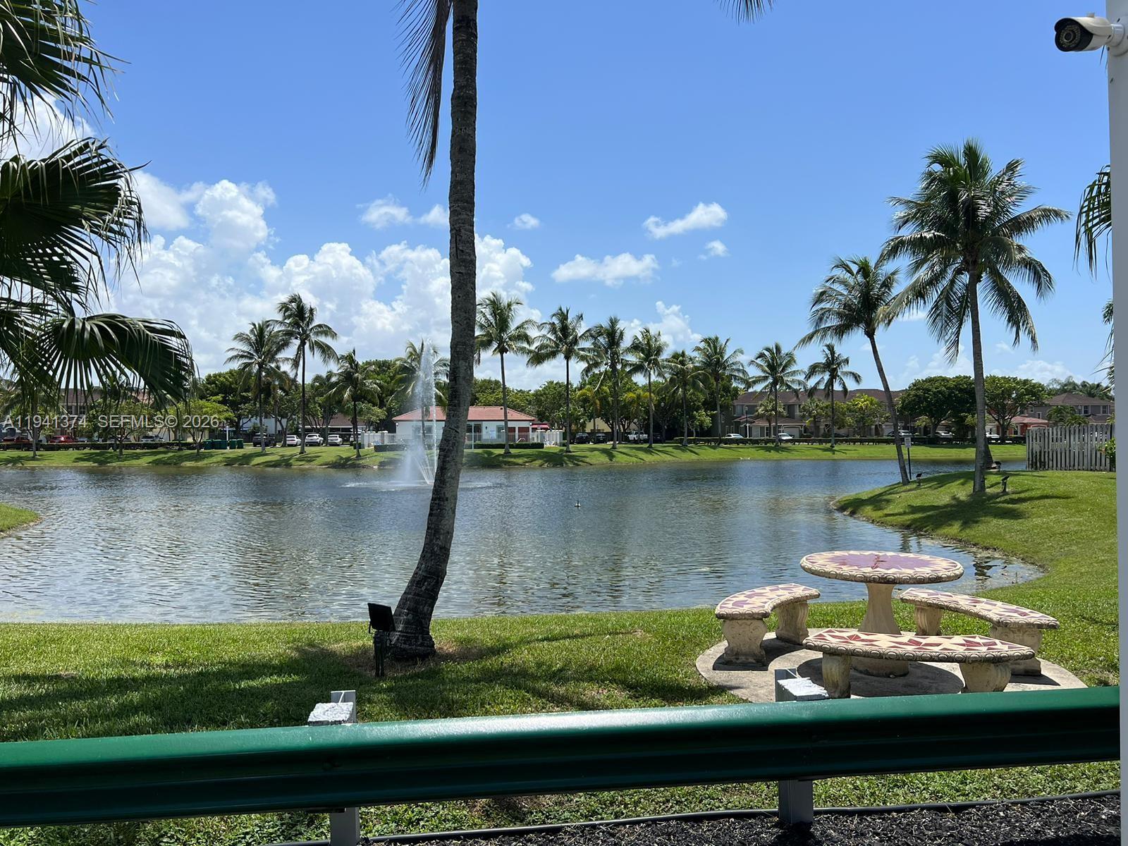 PARK LAKES SEC 3 - Residential Lease