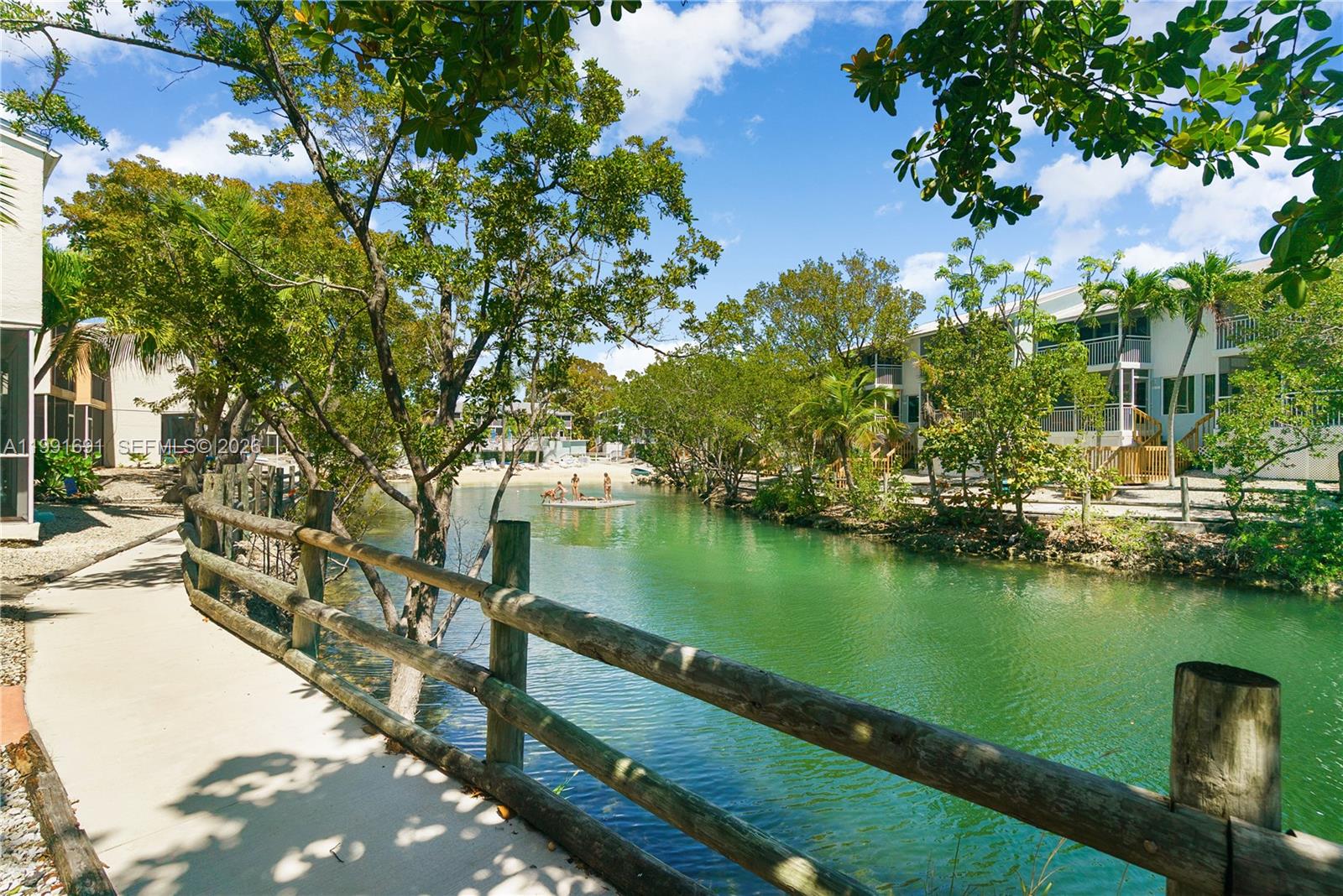 KAWAMA YACHT CLUB - Residential