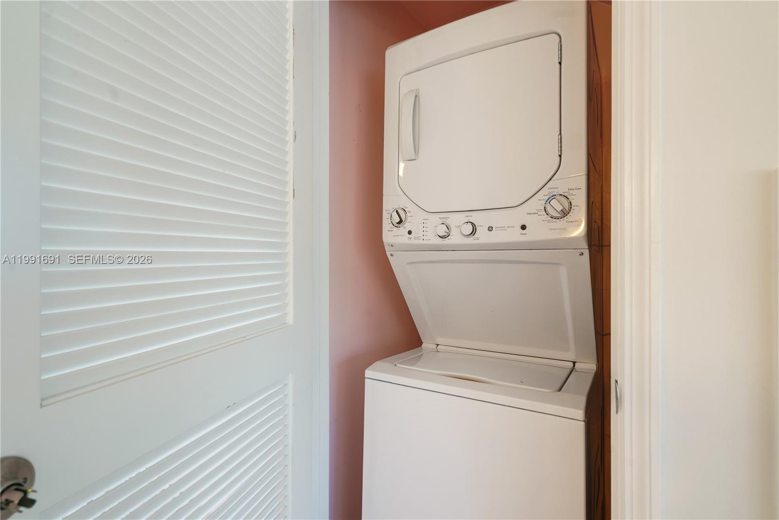 KAWAMA YACHT CLUB - Residential