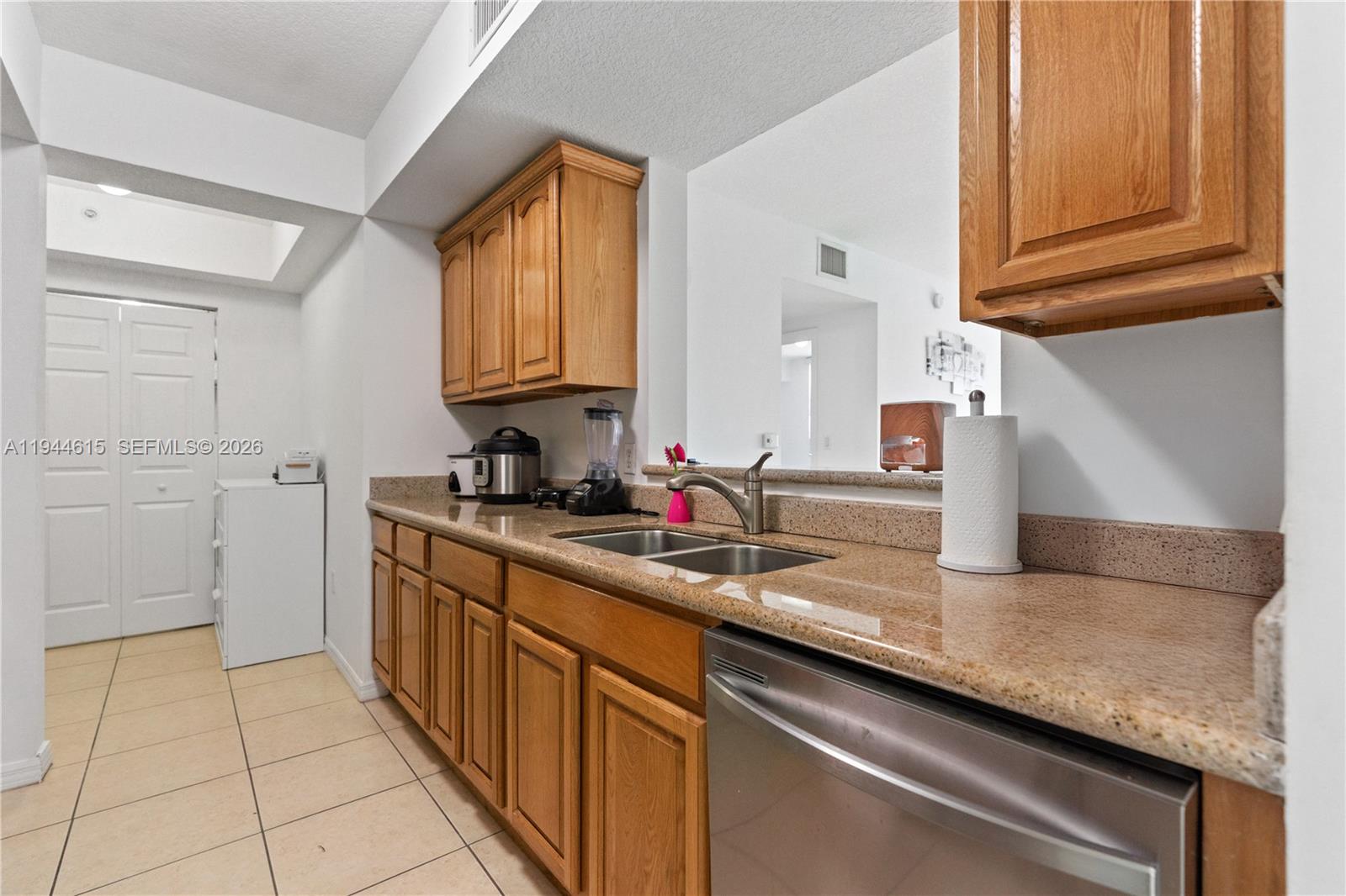 KEYSTONE PARK CONDO - Residential
