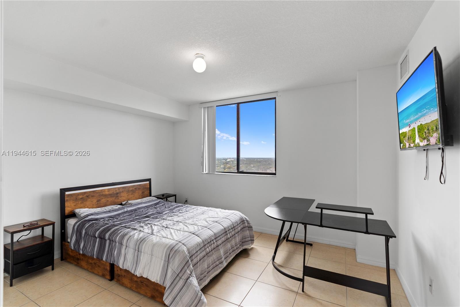 KEYSTONE PARK CONDO - Residential