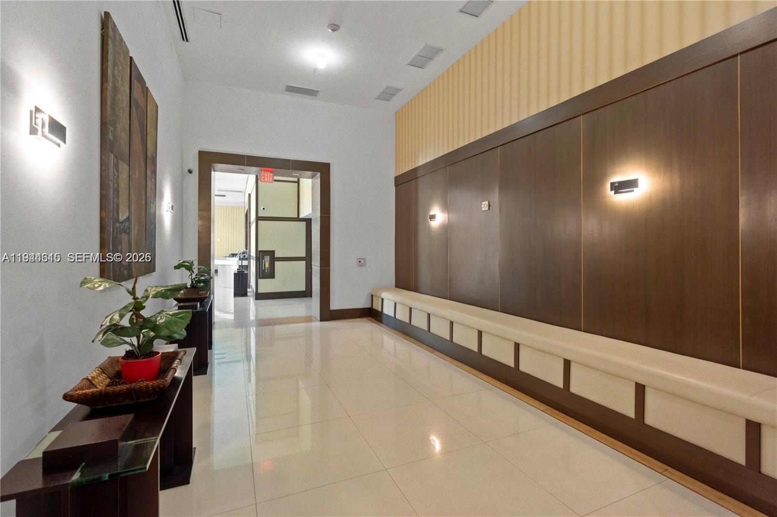 KEYSTONE PARK CONDO - Residential