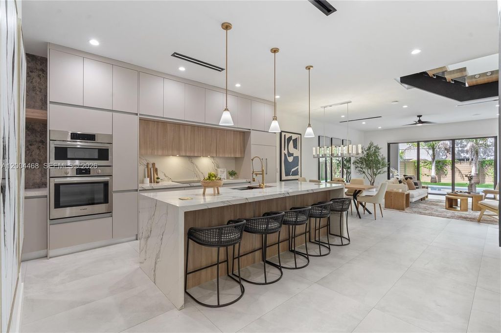 Photo of 609 NE 8th Ave #B, Fort Lauderdale, FL 33304 (MLS # A12004468)