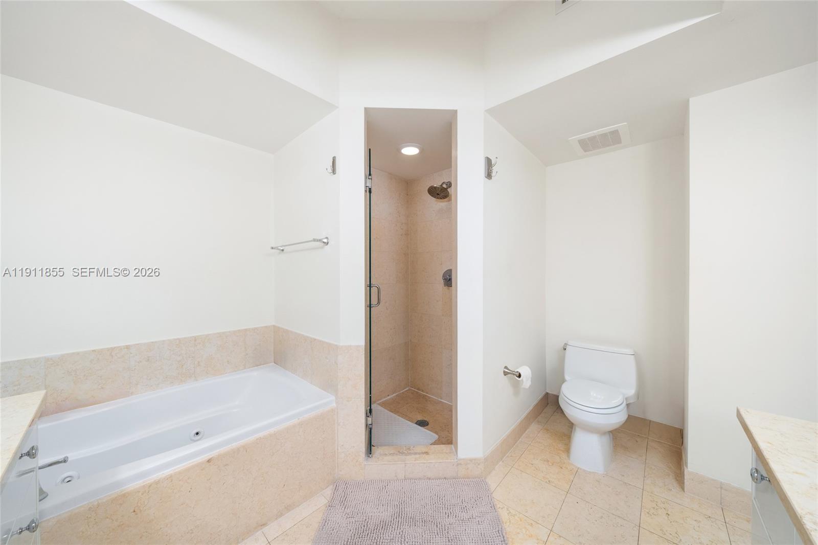 TURNBERRY VILLAGE SO TOWE - Residential