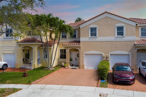 Townhouse in Miramar FL 16917 33rd Ct Ct.jpg