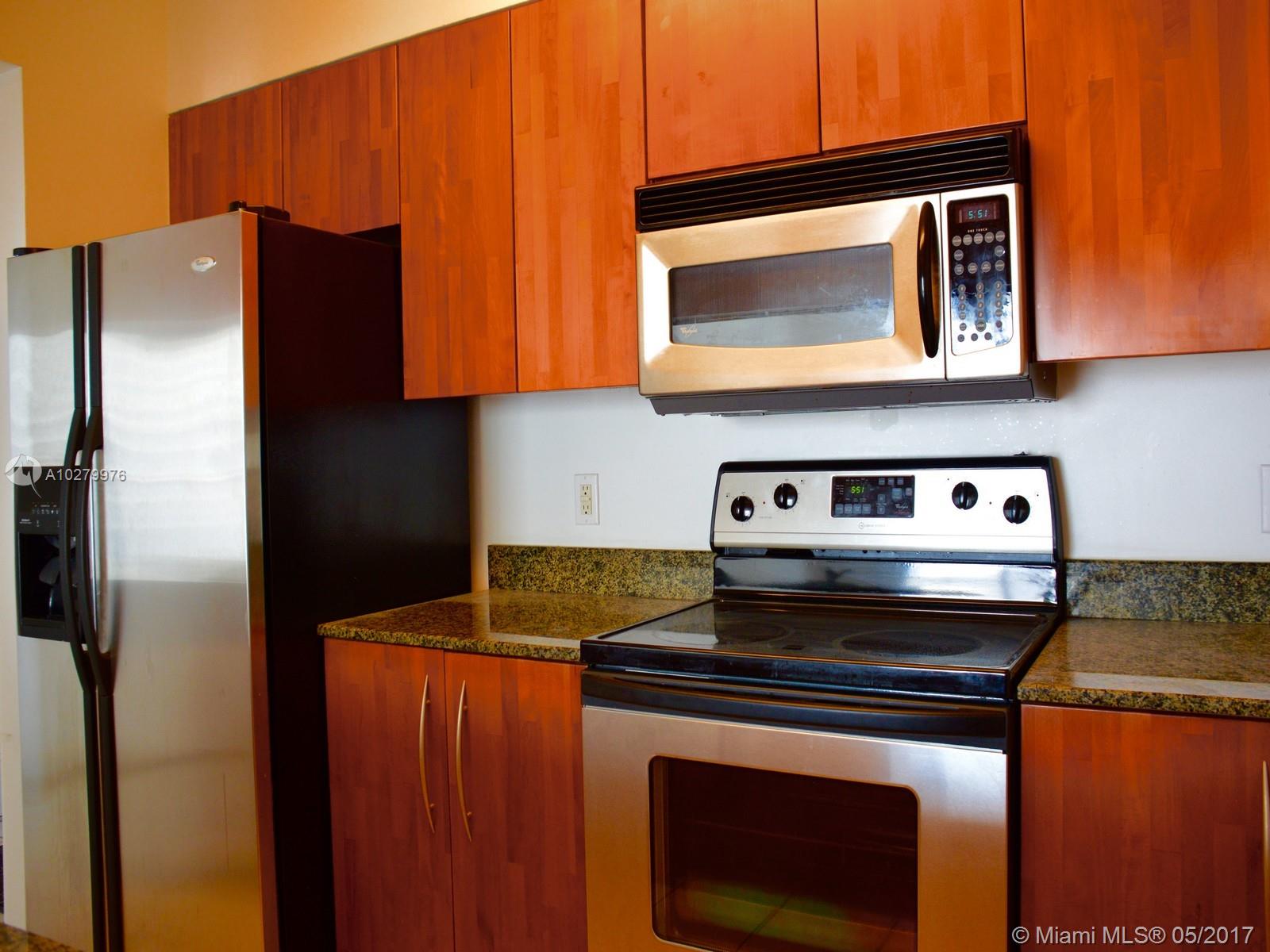 Club At Brickell Bay Plaz - Residential Lease