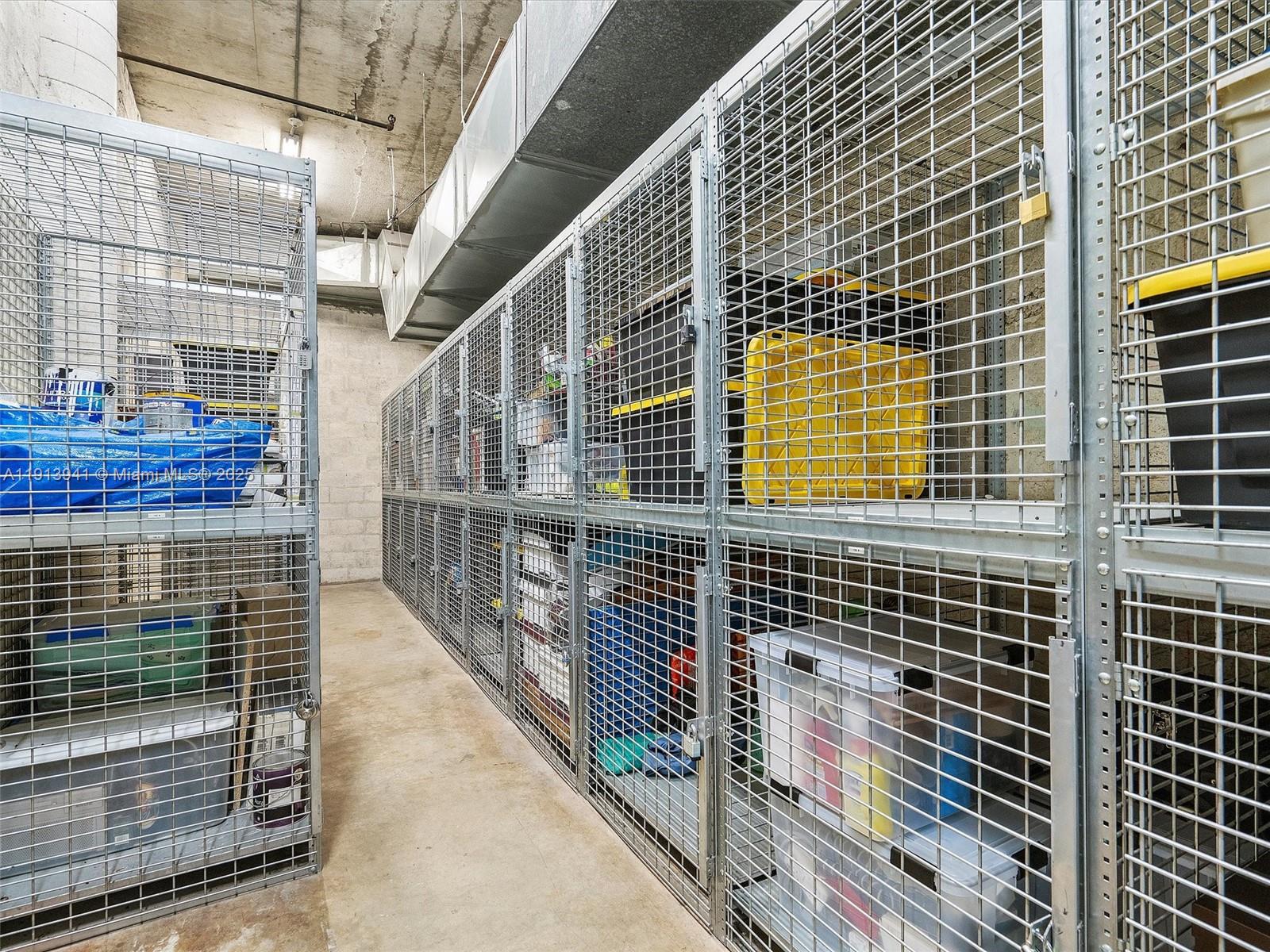 KING COLE CONDO - Residential Lease