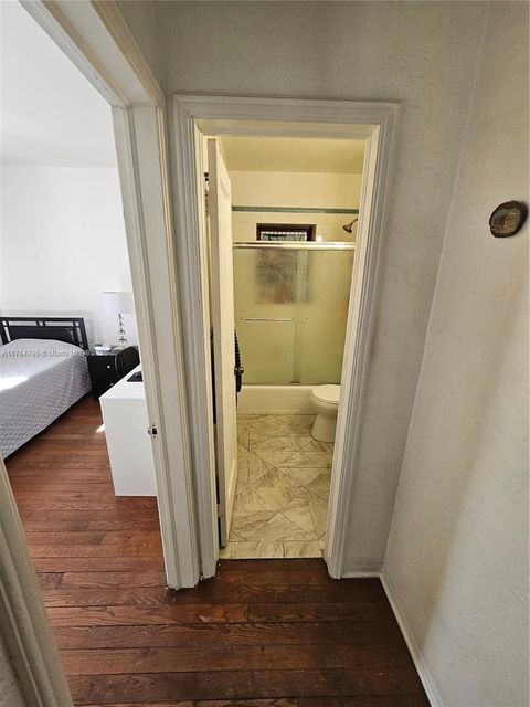 listing image 41