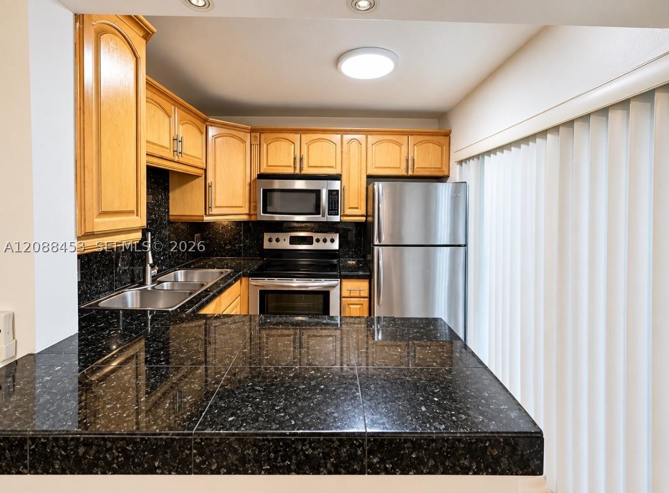 3239 W Trade Ave 2