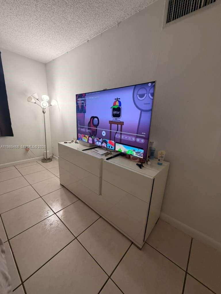 DORAL GARDENS CONDO - Residential