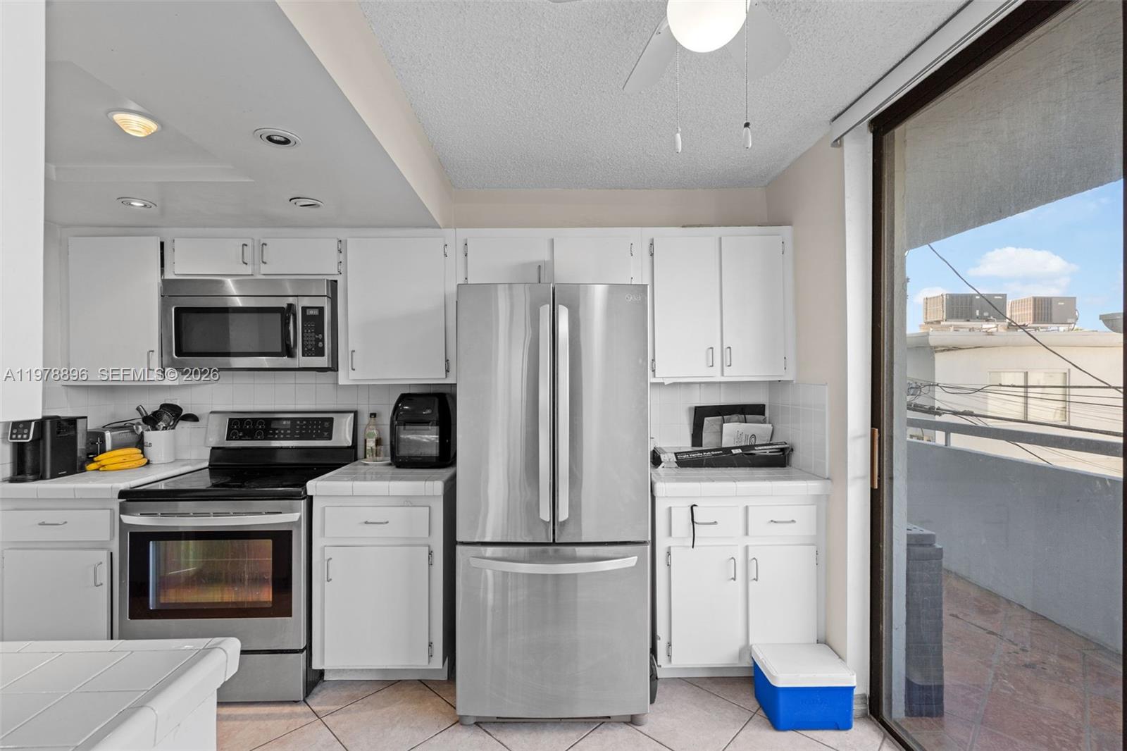 PARKVIEW PLAZA CONDO - Residential