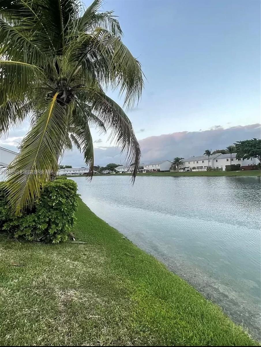 BONITA VILLAS CONDO - Residential
