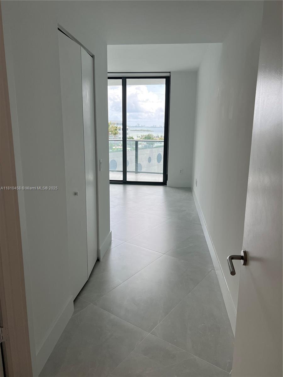PARAISO BAYVIEWS CONDO - Residential