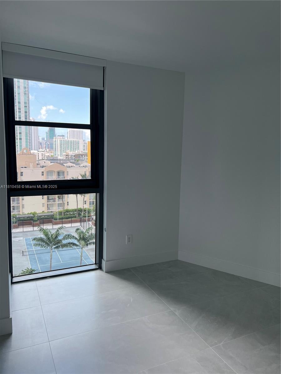 PARAISO BAYVIEWS CONDO - Residential
