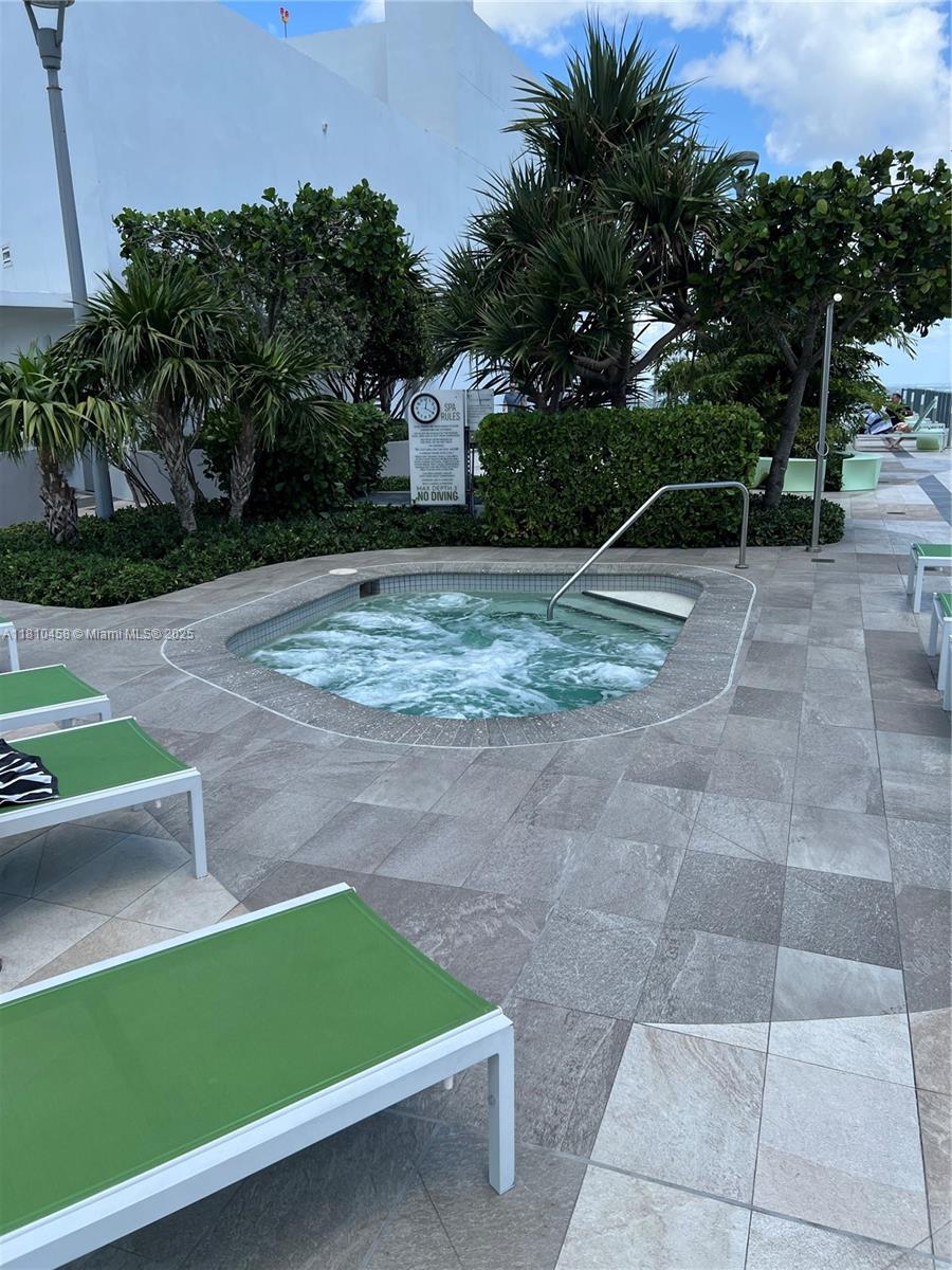 PARAISO BAYVIEWS CONDO - Residential