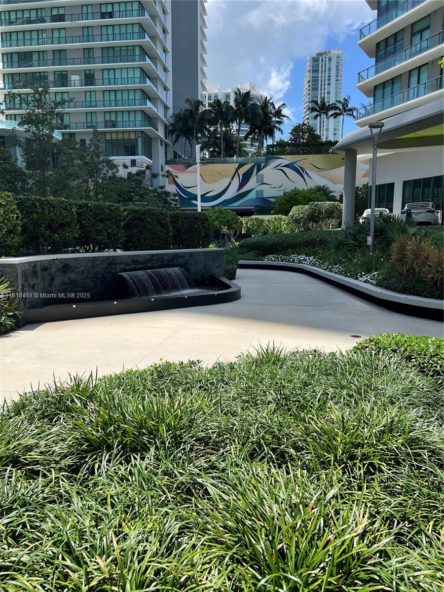 PARAISO BAYVIEWS CONDO - Residential