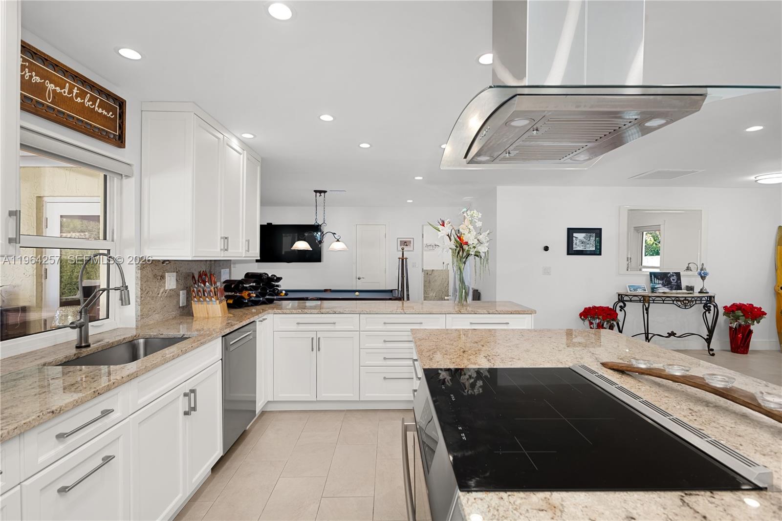 CORAL SPRINGS COUNTRY CLU - Residential