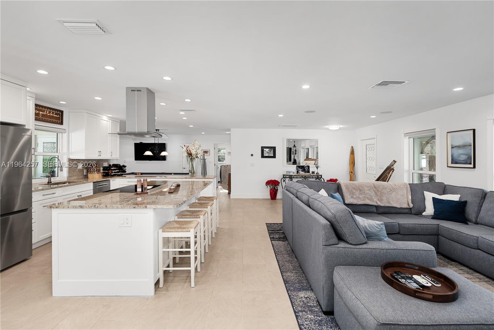 CORAL SPRINGS COUNTRY CLU - Residential