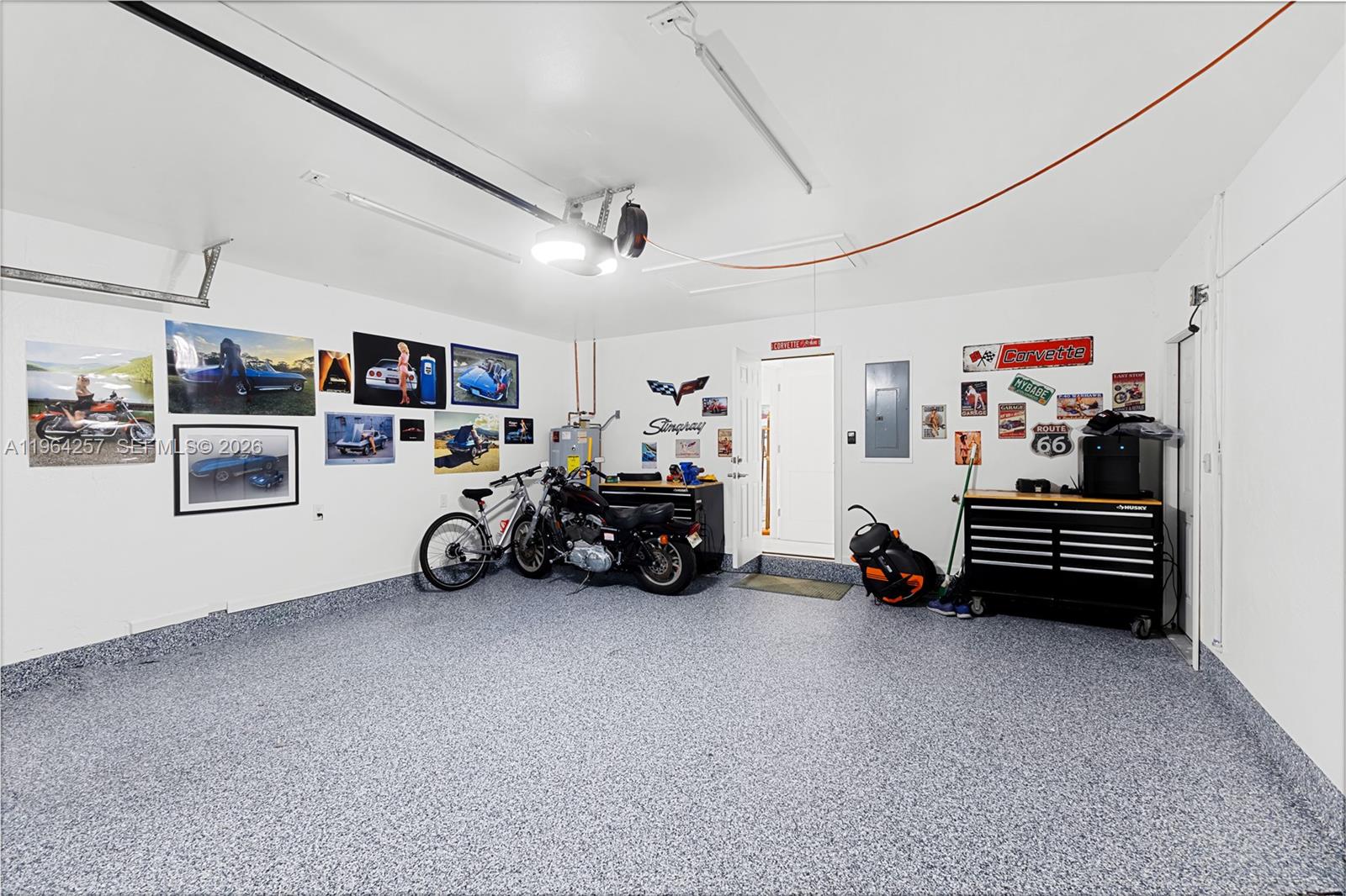 CORAL SPRINGS COUNTRY CLU - Residential