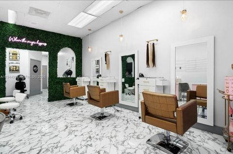 12801 SW 42nd St Miami FL 33175