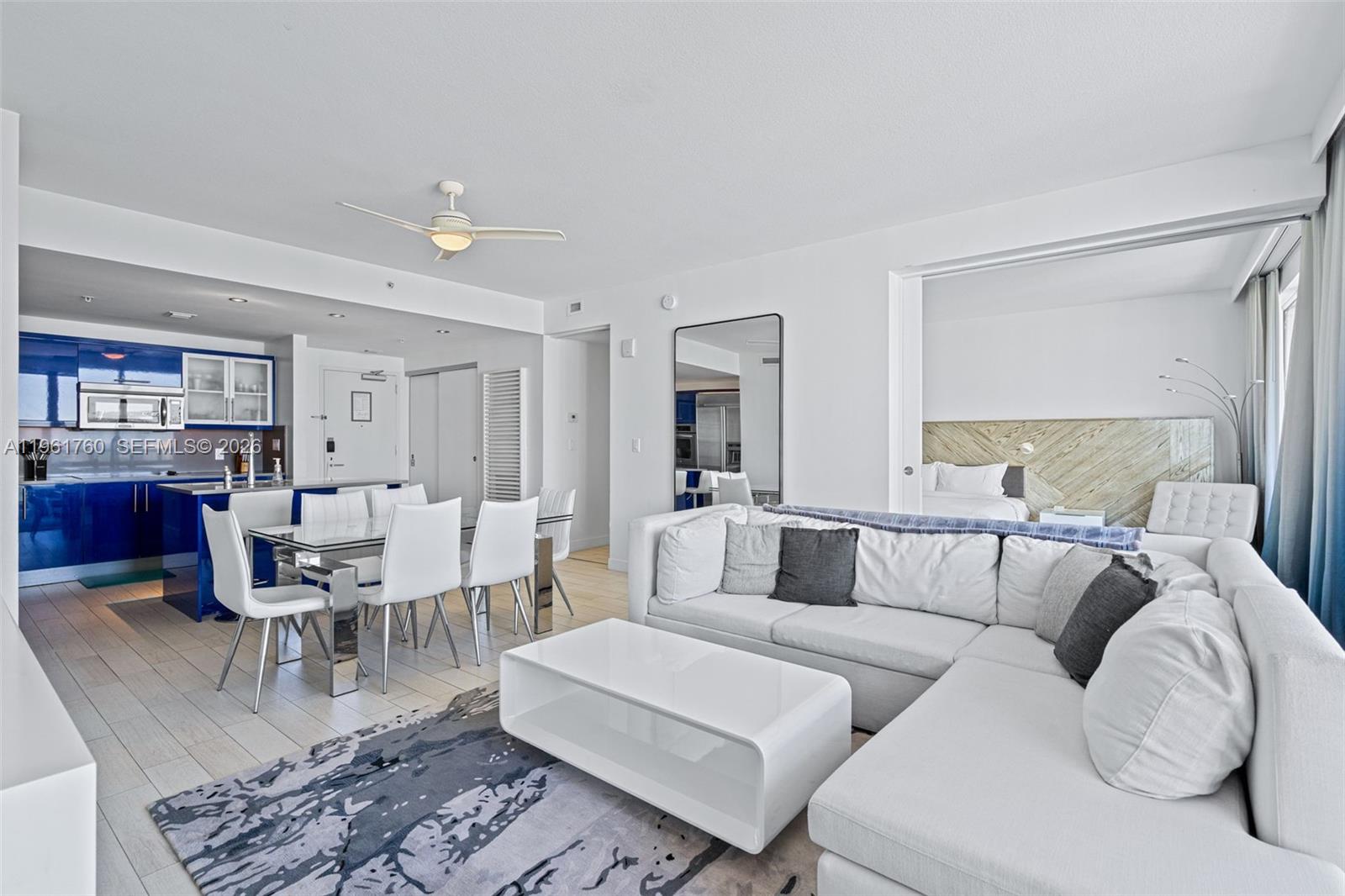 FORT LAUDERDALE RESIDENCE - Residential