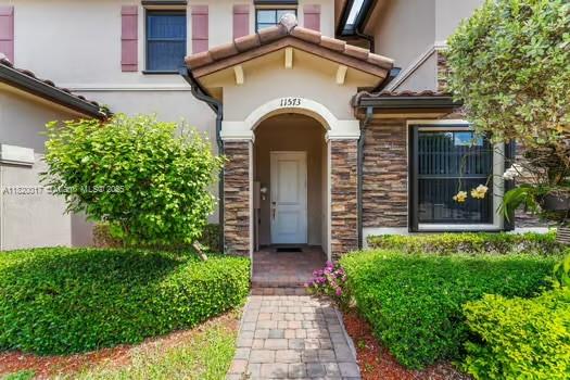 COCO PALM ESTATES - Residential