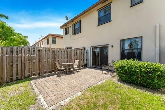 COCO PALM ESTATES - Residential