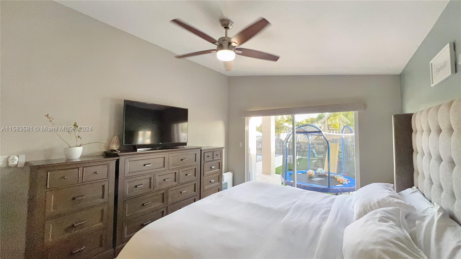 SILVER LAKES NORTH - Residential Lease