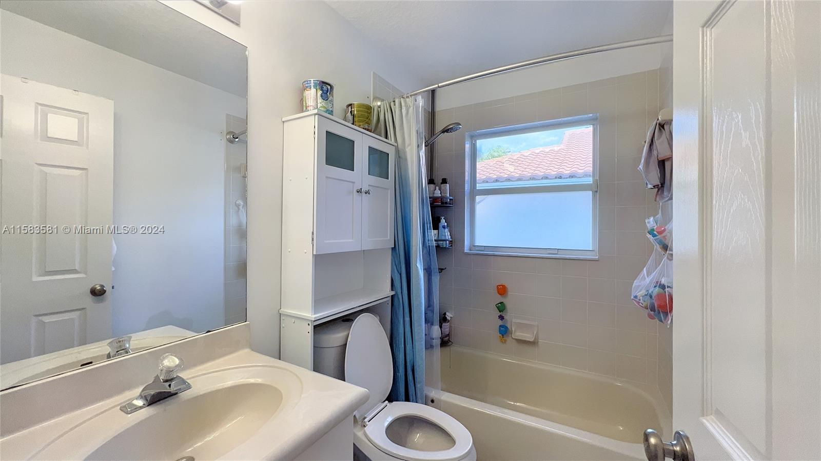 SILVER LAKES NORTH - Residential Lease