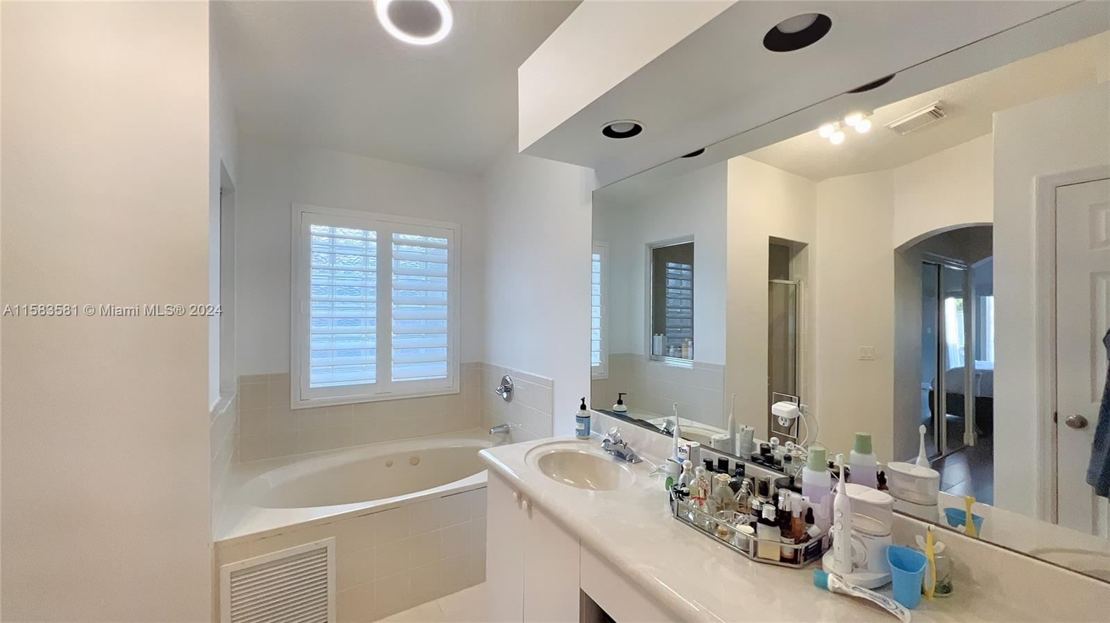 SILVER LAKES NORTH - Residential Lease