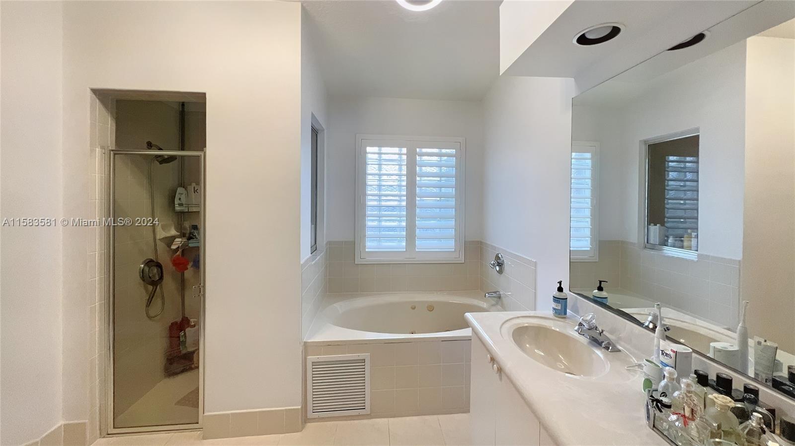 SILVER LAKES NORTH - Residential Lease