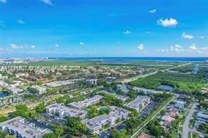 SHERIDAN BY THE BEACH CON - Residential