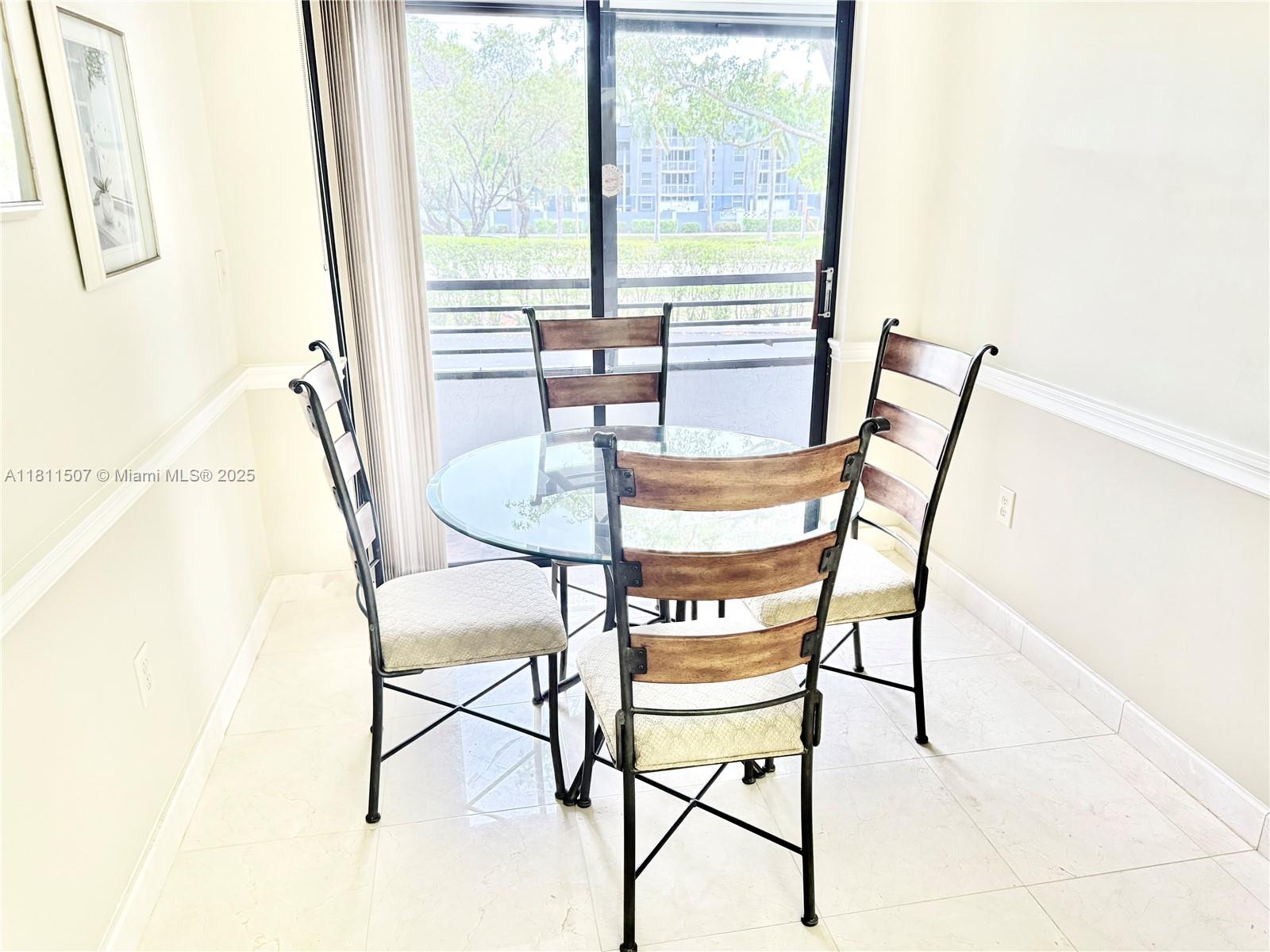 SHERIDAN BY THE BEACH CON - Residential