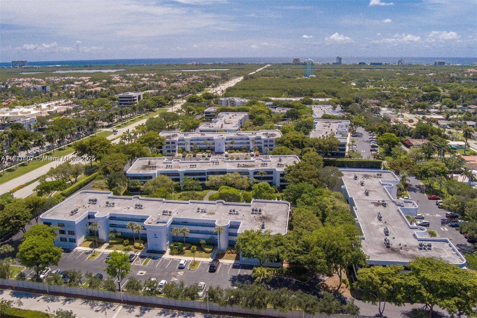 SHERIDAN BY THE BEACH CON - Residential