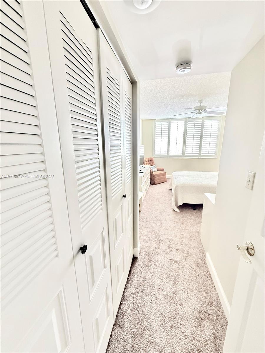 SHERIDAN BY THE BEACH CON - Residential