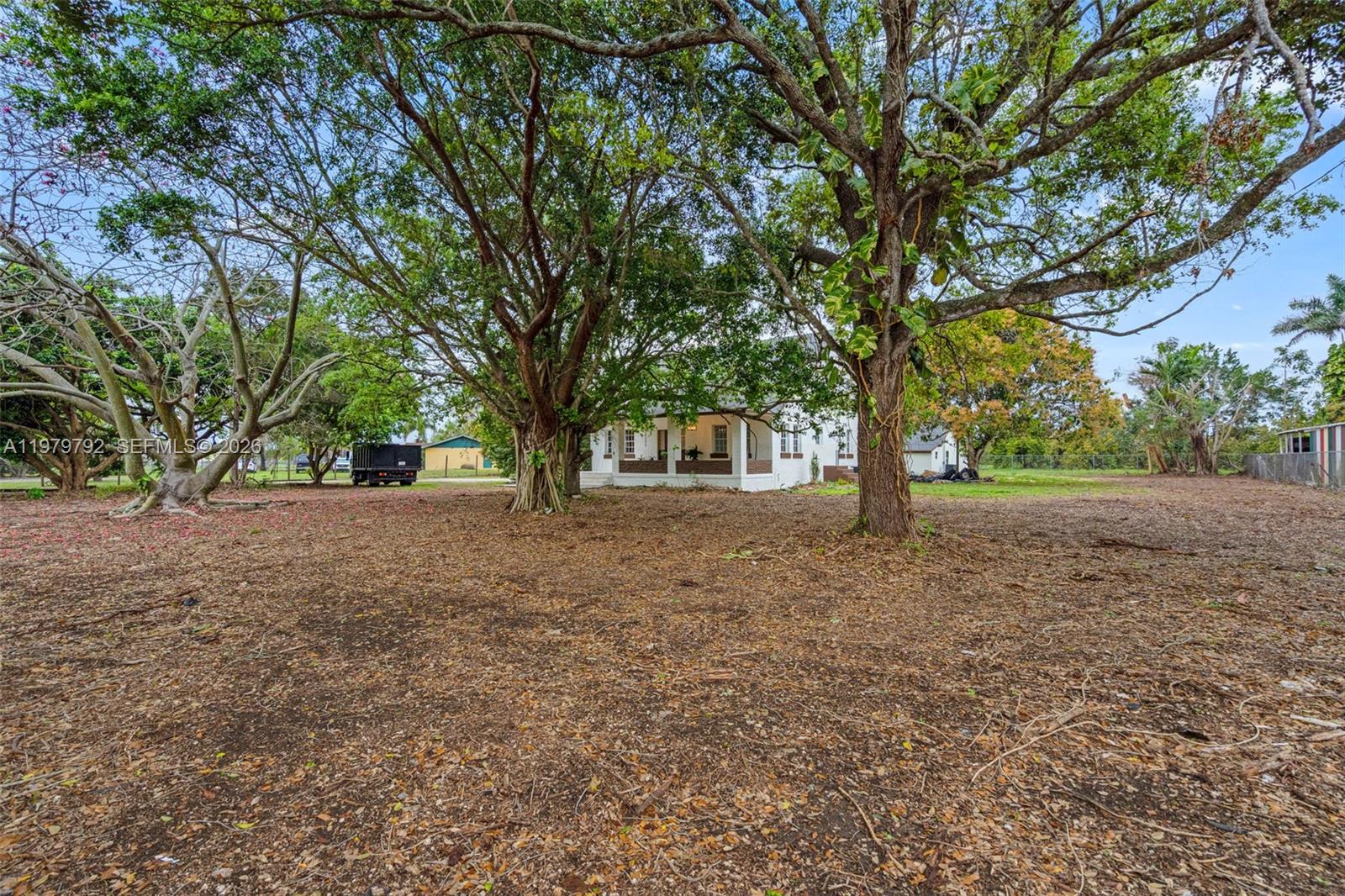 Acreage - Residential