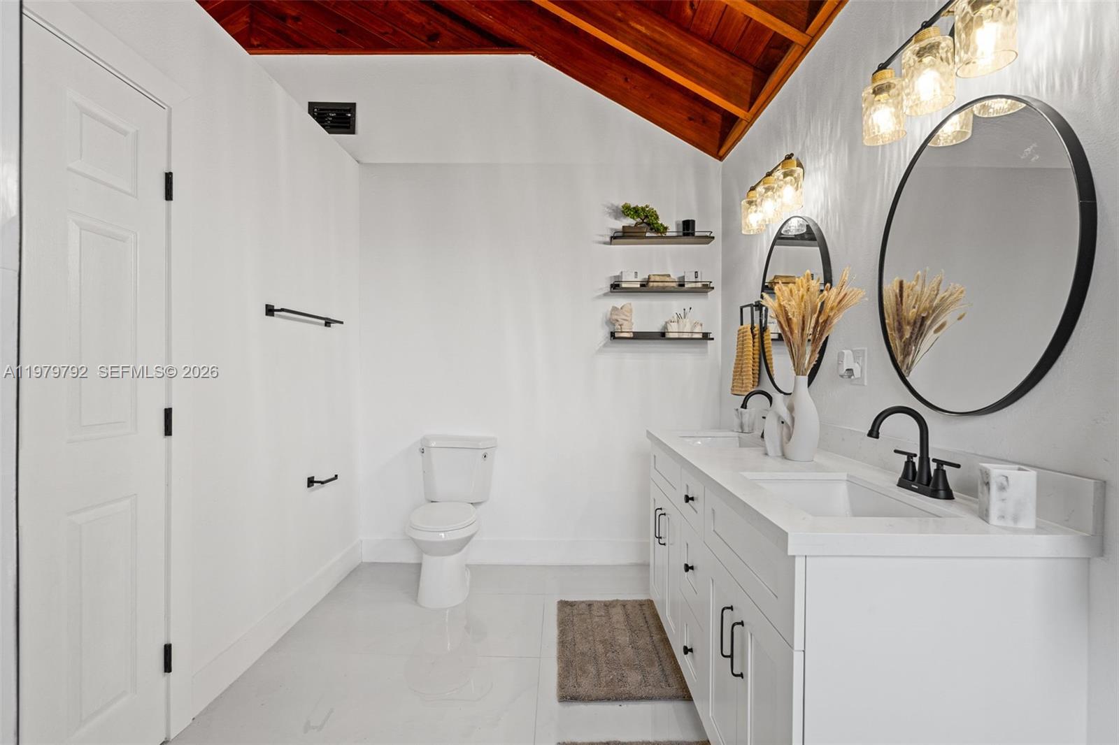 Acreage - Residential