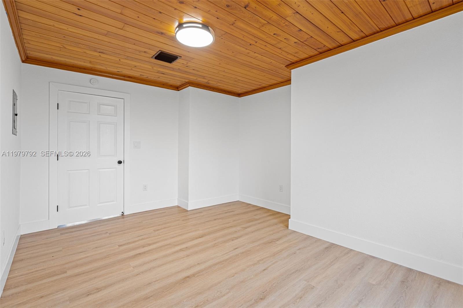 Acreage - Residential